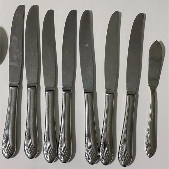 Oneida HEART OF SWEDEN 21 PCS Stainless Deluxe Silverware Flatware Oneidacraft - Picture 5 of 10